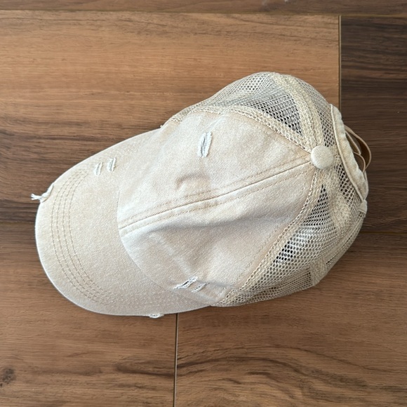 Maurices Criss Cross Elastic Ponytail Baseball Hat Cap - Picture 3 of 6